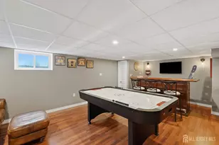 31 Middle Hill Rd, Colonia, NJ 07067 - Photo 31