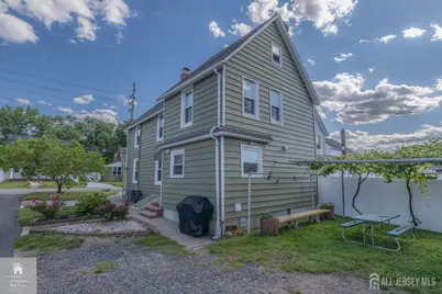 601 Main Street, Sayreville, NJ 08872 - Photo 3