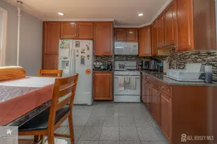 601 Main St, Sayreville, NJ 08872 - Photo 7