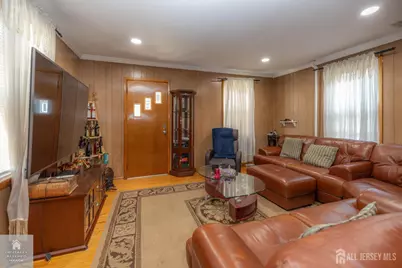 601 Main Street, Sayreville, NJ 08872 - Photo 11