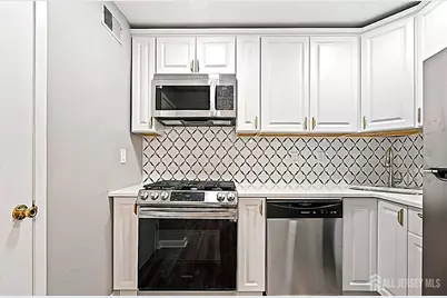 12 Wynwood Drive, South Brunswick Township, NJ 08852 - Photo 9