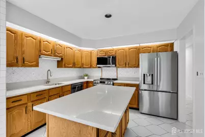 6 Rutherford Hayes Drive, Monroe Township, NJ 08831 - Photo 15