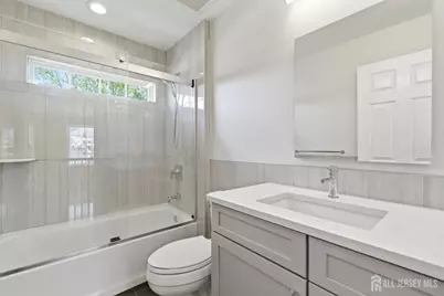 14 Rue Cezanne Street, Franklin Township, NJ 08873 - Photo 29