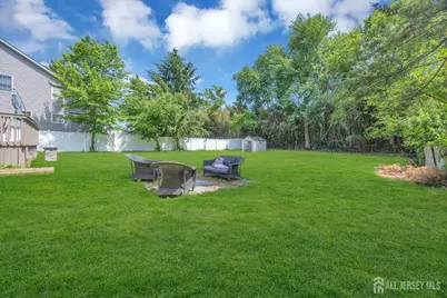 81 Lois Avenue, East Brunswick Township, NJ 08816 - Photo 21