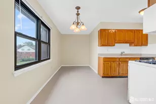 [Address not provided], Middlesex, NJ 07095 - Photo 15