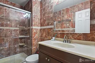 67 Albury Way, North Brunswick Township, NJ 08902 - Photo 15