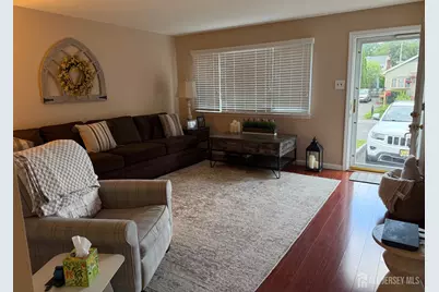 126 Florence Avenue, Colonia, NJ 07067 - Photo 5