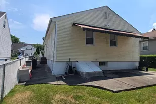 126 Florence Ave, Colonia, NJ 07067 - Photo 37
