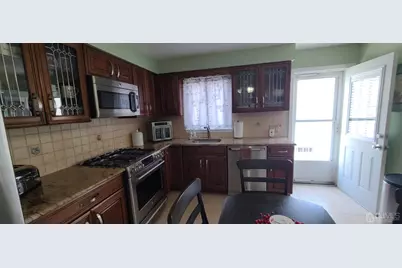 126 Florence Avenue, Colonia, NJ 07067 - Photo 15