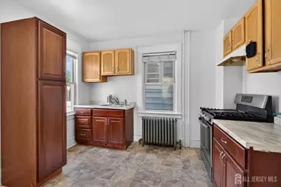 453 Compton Avenue, Perth Amboy, NJ 08861 - Photo 11
