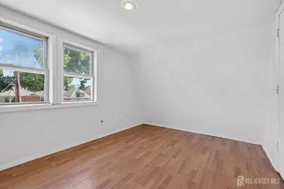 453 Compton Avenue, Perth Amboy, NJ 08861 - Photo 27