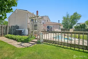 53 Orchard St, Carteret, NJ 07008 - Photo 31