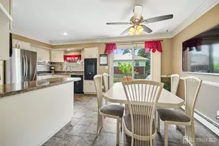 53 Orchard St, Carteret, NJ 07008 - Photo 17