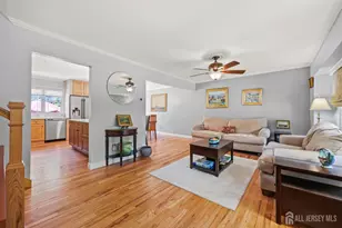 93 David St, South River, NJ 08882 - Photo 5