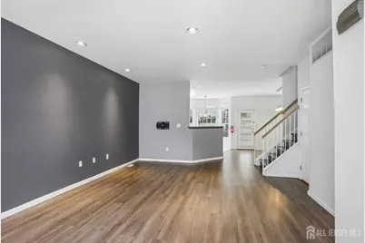 5 Schlottfeld Lane, Sayreville, NJ 08859 - Photo 7