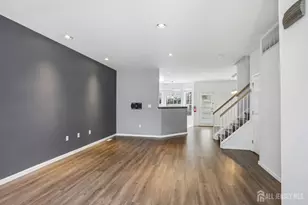 5 Schlottfeld Ln, Sayreville, NJ 08859 - Photo 7
