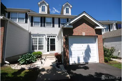 5 Schlottfeld Lane, Sayreville, NJ 08859 - Photo 1