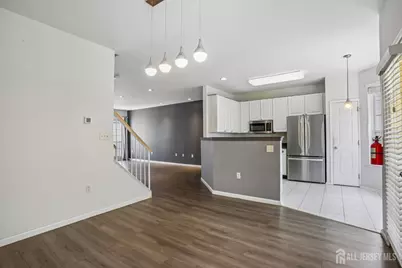 5 Schlottfeld Lane, Sayreville, NJ 08859 - Photo 17