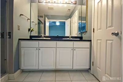 5 Schlottfeld Lane, Sayreville, NJ 08859 - Photo 15