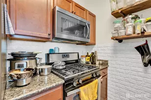 731 Strassle Wy, South Plainfield, NJ 07080 - Photo 9