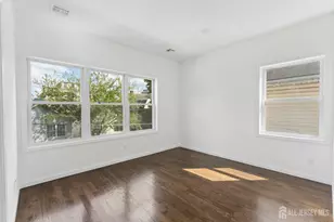 910 Bergen St, Newark, NJ 07112 - Photo 9