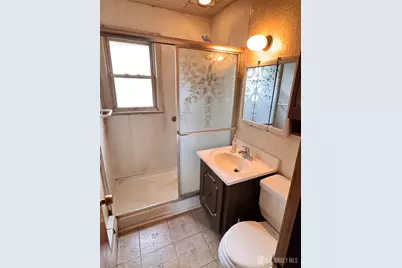 554 Ridgeway Avenue, Sayreville, NJ 08879 - Photo 9