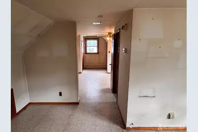 554 Ridgeway Avenue, Sayreville, NJ 08879 - Photo 19