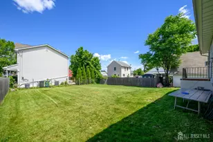 290 Grove St, Woodbridge Township, NJ 07095 - Photo 21