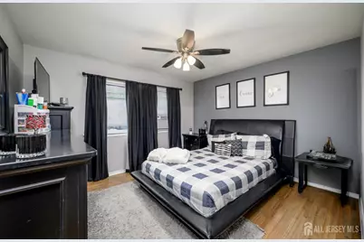 290 Grove Street, Woodbridge Township, NJ 07095 - Photo 13