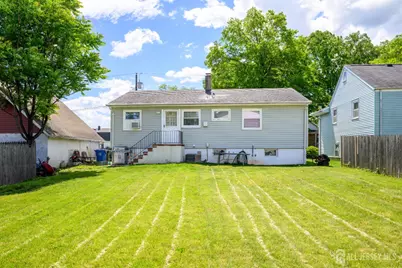 290 Grove Street, Woodbridge Township, NJ 07095 - Photo 3