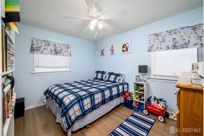 290 Grove Street, Woodbridge Township, NJ 07095 - Photo 15