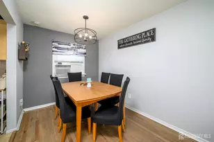 290 Grove St, Woodbridge Township, NJ 07095 - Photo 9