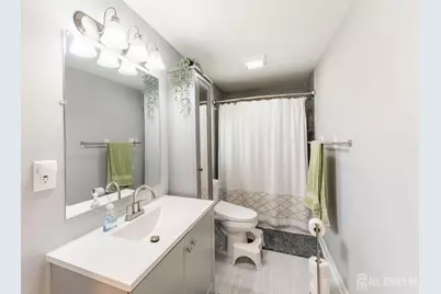 379 Old Georges Road, North Brunswick Township, NJ 08902 - Photo 23
