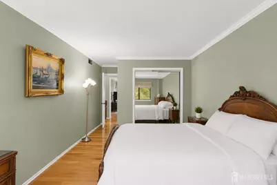 34 Laurie Court, Old Bridge Township, NJ 07747 - Photo 19
