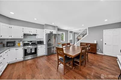 1109 N Boyd Parkway N, North Brunswick Township, NJ 08902 - Photo 19