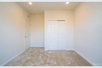 218 Peyton Place, New Brunswick, NJ 08901 - Photo 17