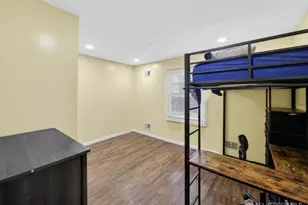 172 Roosevelt Ave, Carteret, NJ 07008 - Photo 9