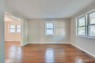 49 Comstock St, New Brunswick, NJ 08901 - Photo 3