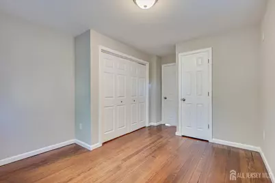 49 Comstock Street, New Brunswick, NJ 08901 - Photo 13
