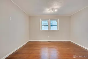 49 Comstock St, New Brunswick, NJ 08901 - Photo 5