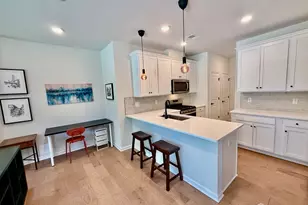 614 Sadie Cir, New Brunswick, NJ 08901 - Photo 5