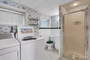 87 Ronald Ave S, Berkeley Township, NJ 08753 - Photo 25
