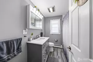 162 Rutherford Ave, Woodbridge Township, NJ 07095 - Photo 11