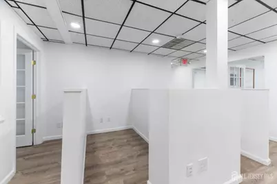 32 Jefferson Plaza, South Brunswick Township, NJ 08540 - Photo 21