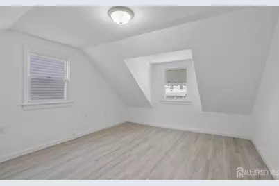 18 John Street, Carteret, NJ 07008 - Photo 9