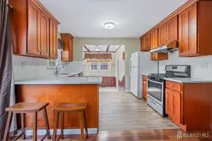 33 Allison Dr, East Brunswick Township, NJ 08816 - Photo 7