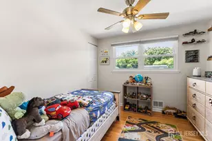 166 Cindy St, Old Bridge Township, NJ 08857 - Photo 29