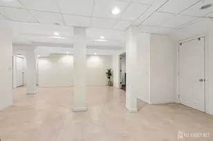 489 Plainfield Rd, Edison, NJ 08820 - Photo 31