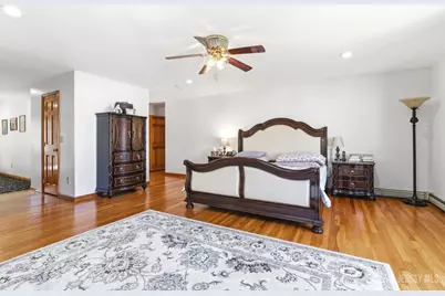 343 McKinley Avenue, Edison, NJ 08820 - Photo 27