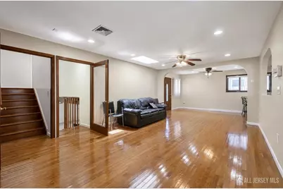 24 Winthrop Road, Edison, NJ 08817 - Photo 15